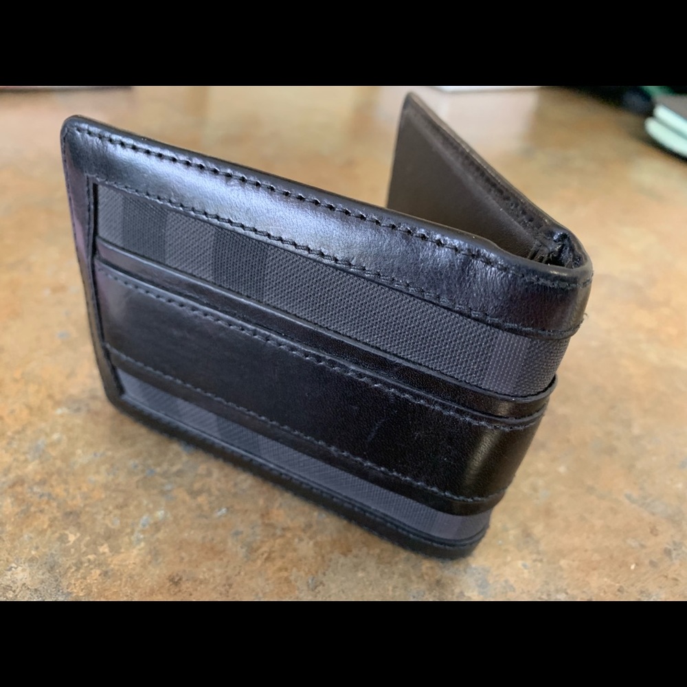 Burberry men’s wallet